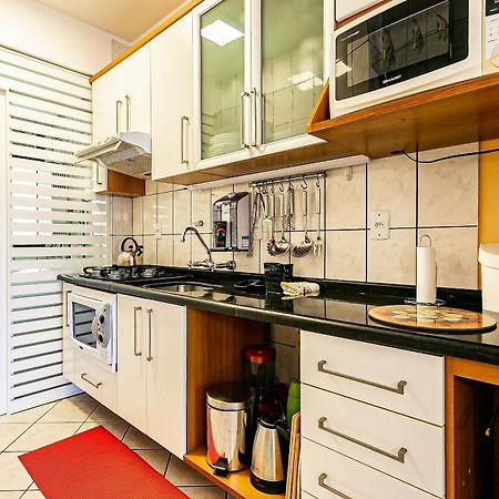 Apto Com Sacada E Churrasq 260M Praia Brava Coi302 Florianópolis المظهر الخارجي الصورة