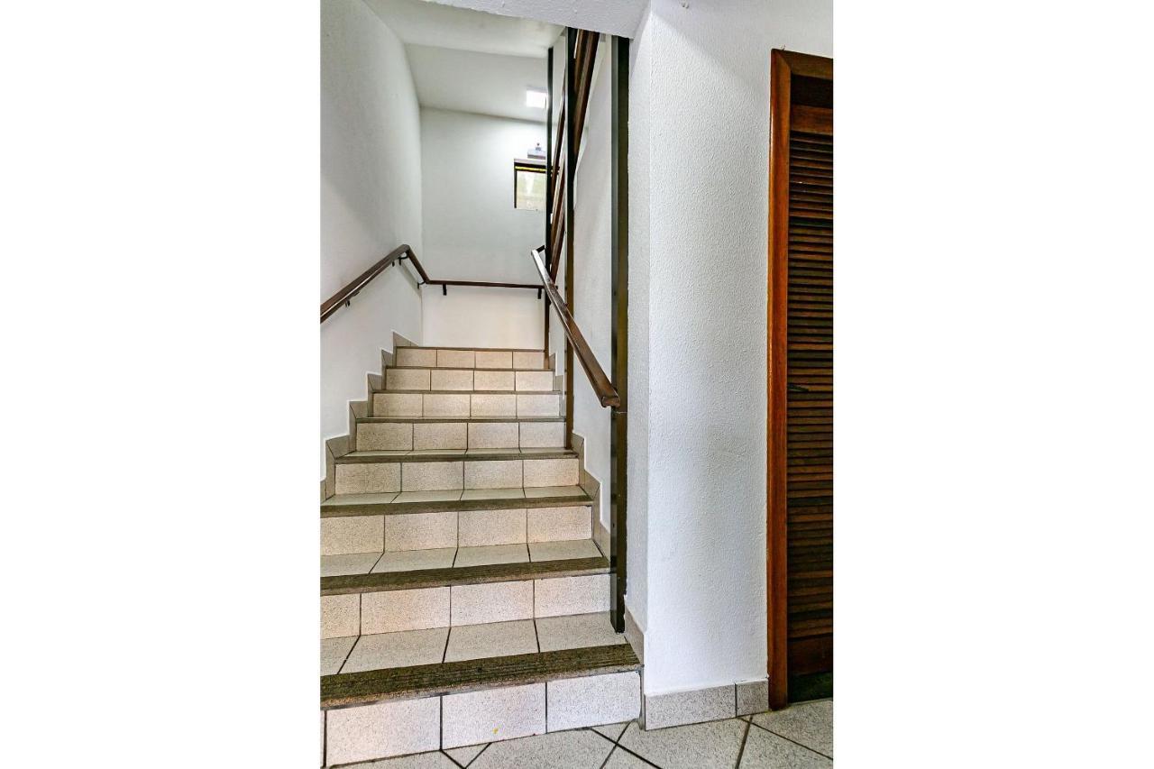 Apto Com Sacada E Churrasq 260M Praia Brava Coi302 Florianópolis المظهر الخارجي الصورة